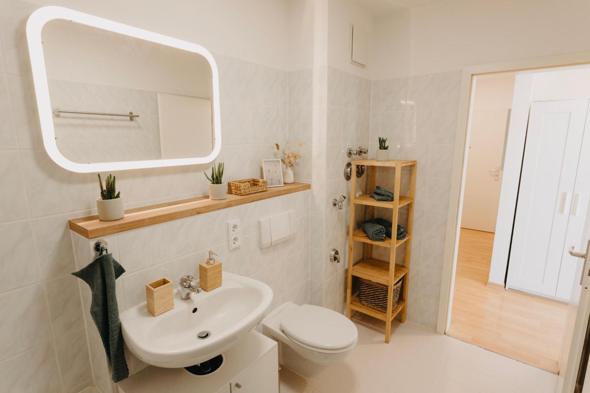 Traber Apartments 1 Sz Zentral Ruhig Balkon لبسيا المظهر الخارجي الصورة